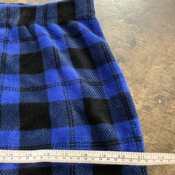 Ardene Blue fleece lumberjack sleep pants fit M/L - Picture 5 of 6